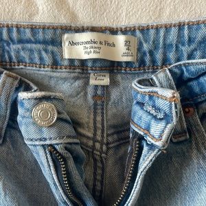 Abercrombie high rise skinny 27 Long Curve love
